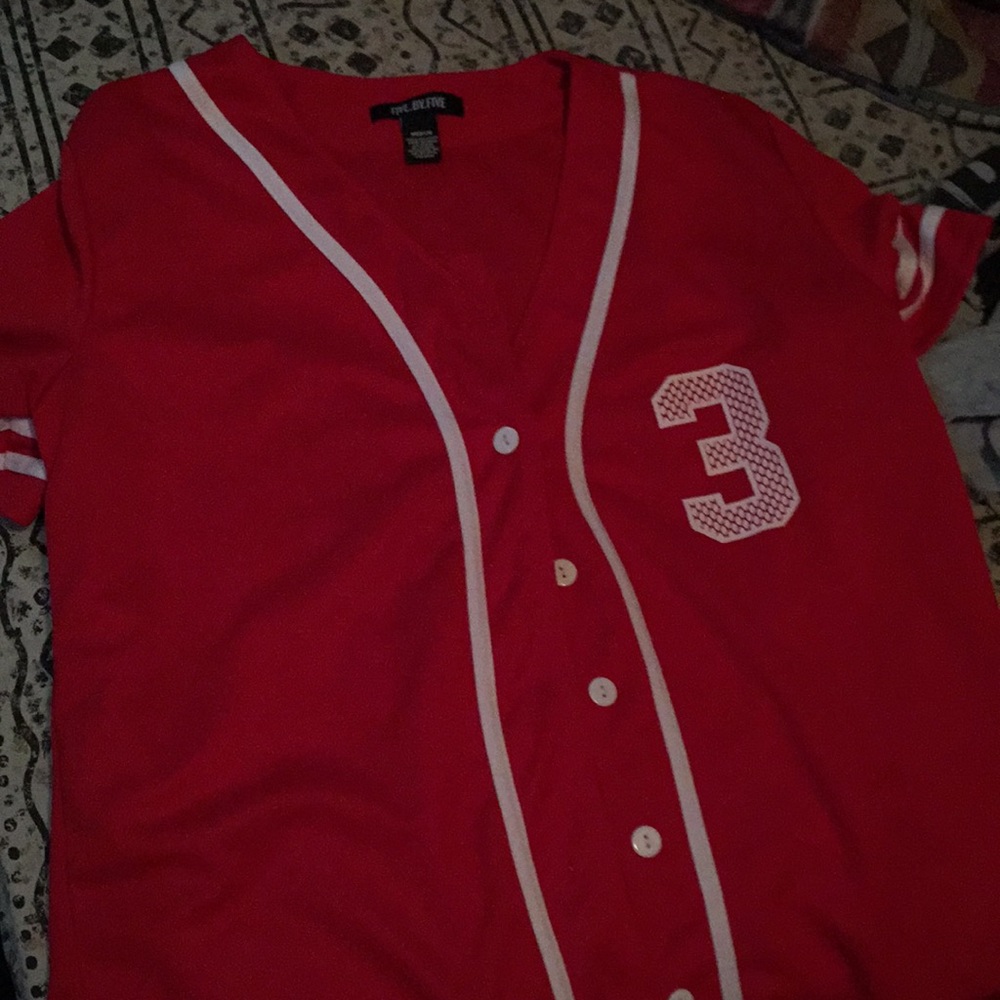 Baseball tee